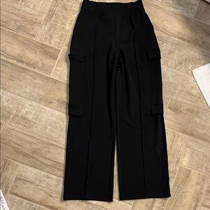 H&M Black Wide-Leg Cargo Trousers size small